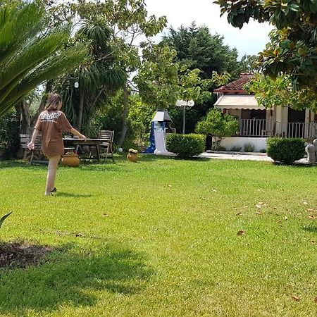 Country House By The Sea !!! Villa Karavomilos  ภายนอก รูปภาพ