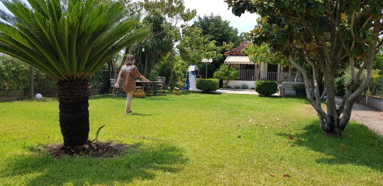 Country House By The Sea !!! Villa Karavomilos  ภายนอก รูปภาพ