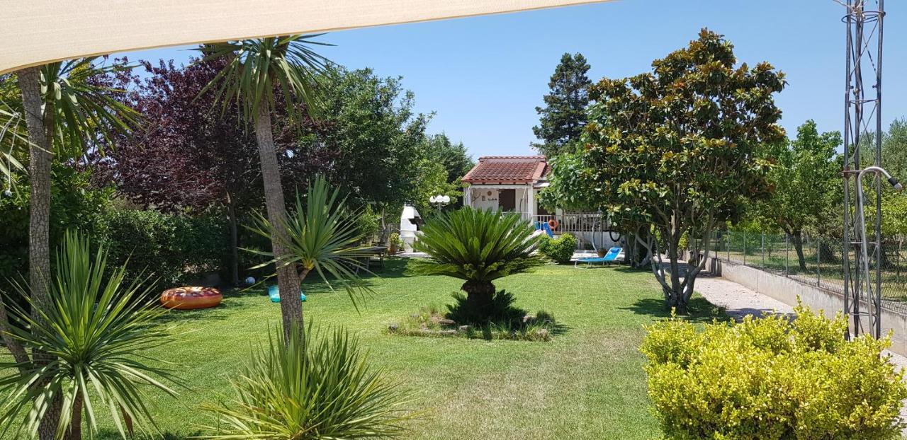Country House By The Sea !!! Villa Karavomilos  ภายนอก รูปภาพ