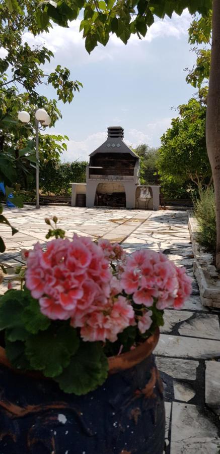 Country House By The Sea !!! Villa Karavomilos  ภายนอก รูปภาพ